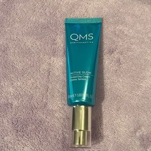 QMS Medicosmetics - Active Glow ( Tinted Day Cream)
